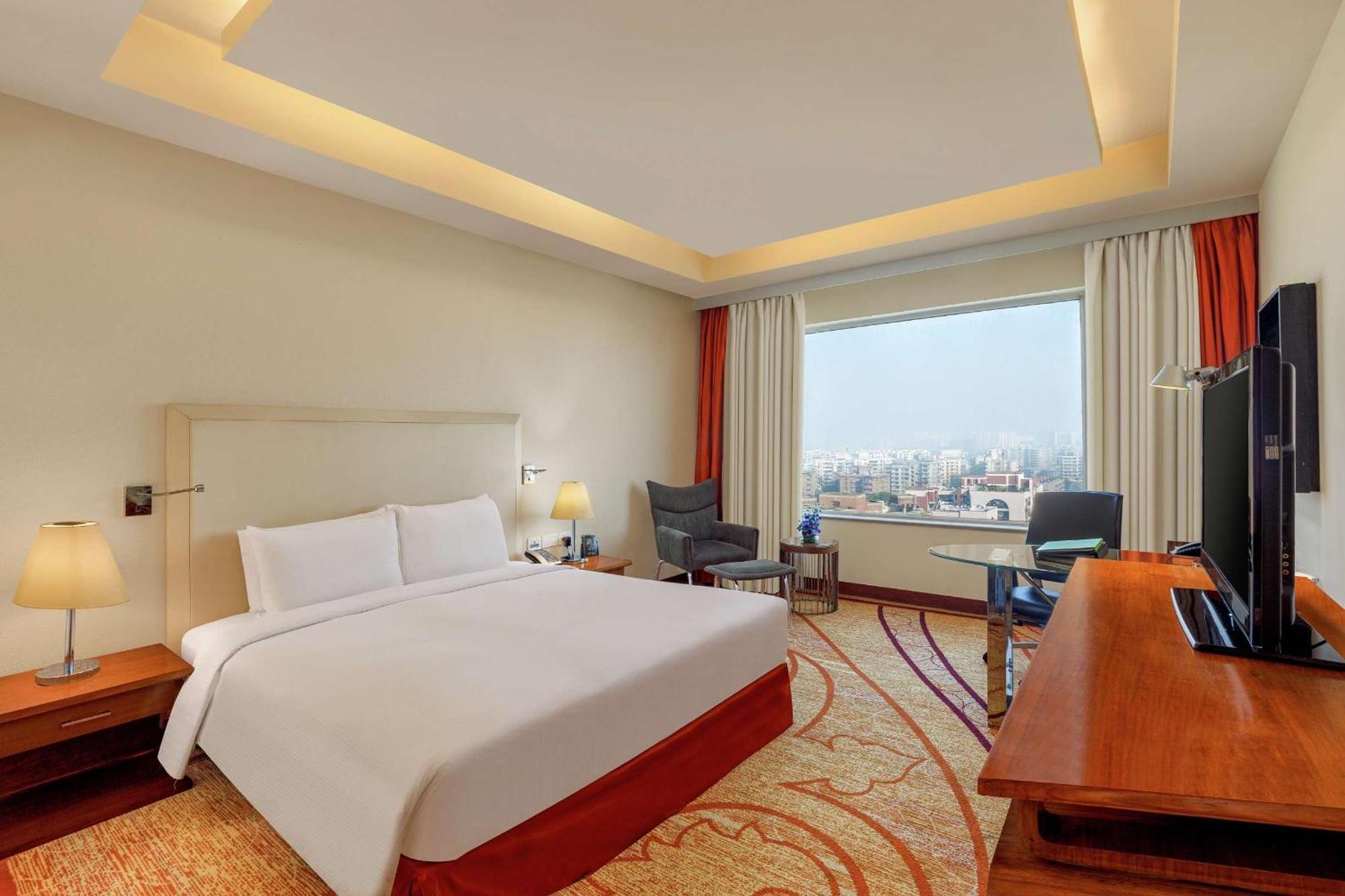 Doubletree By Hilton Gurgaon New Delhi Ncr Hotel Exterior photo
