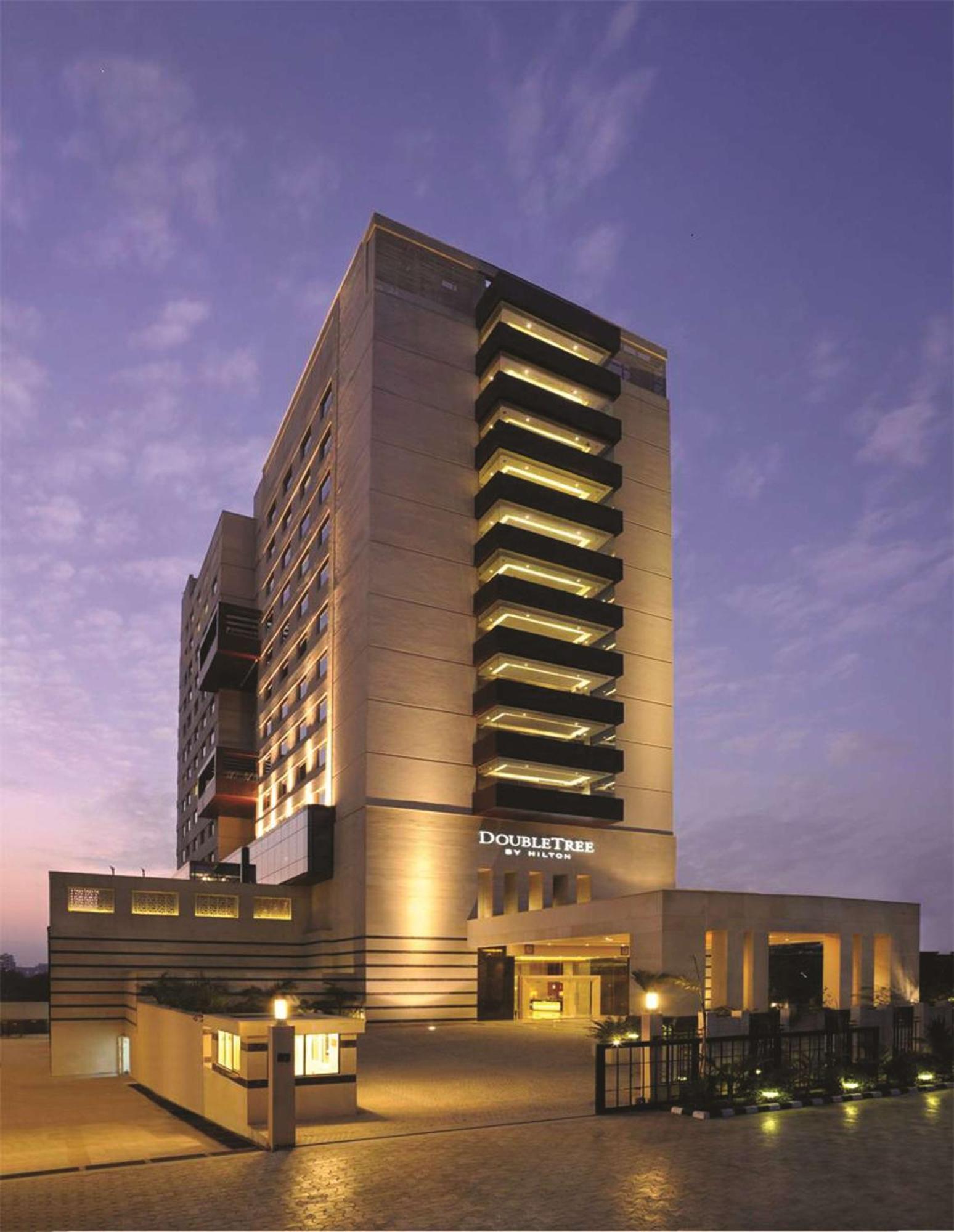 Doubletree By Hilton Gurgaon New Delhi Ncr Hotel Exterior photo
